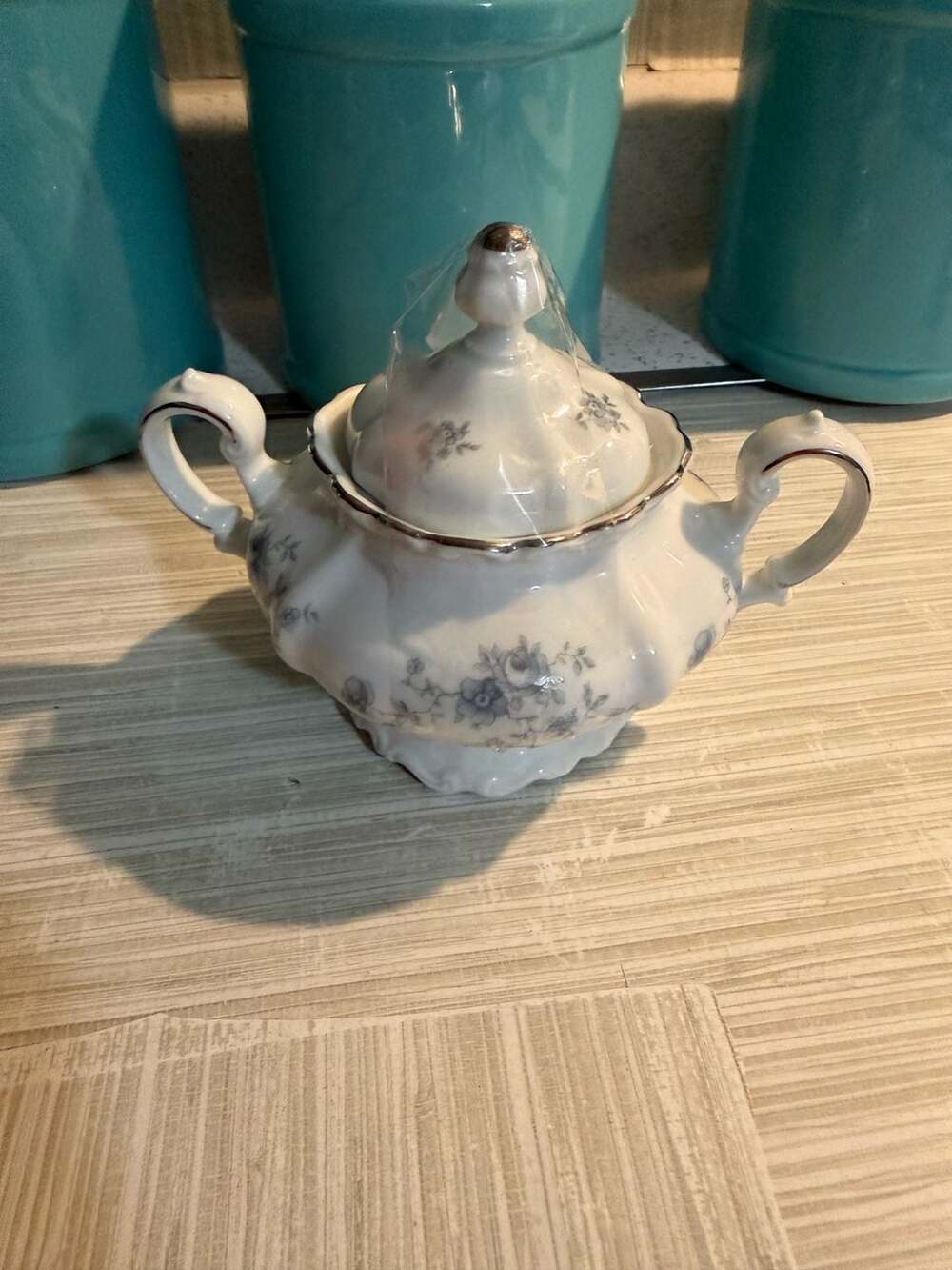 Johann Haviland Blue Garland Sugar Bowl With Lid Bavaria